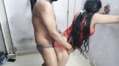 Horny desi bhabhi groped fucked lover leaked MMS XXX